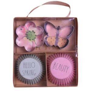 *NWT* Rae Dunn Spring Cupcake & Cookie Cutter Set